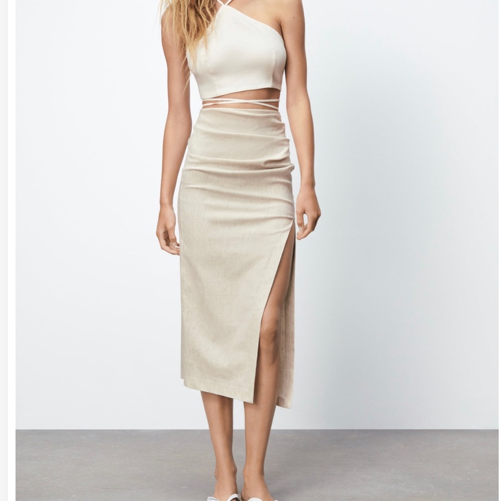 Zara Cream-Beige Midi Skirt with High Slit